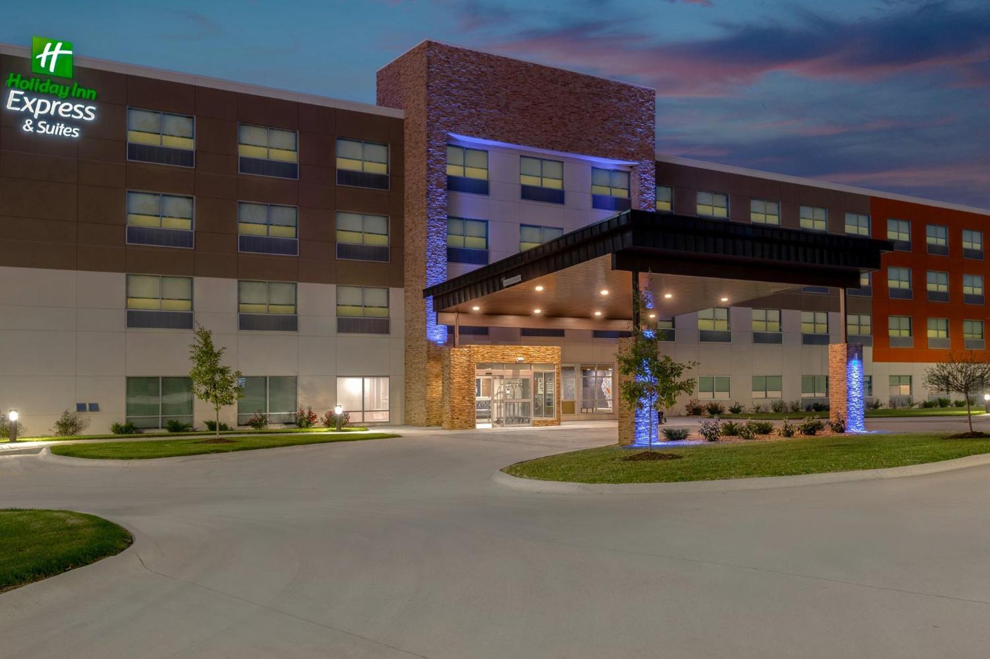 Holiday Inn Express & Suites Alton St Louis Area By Ihg 外观 照片
