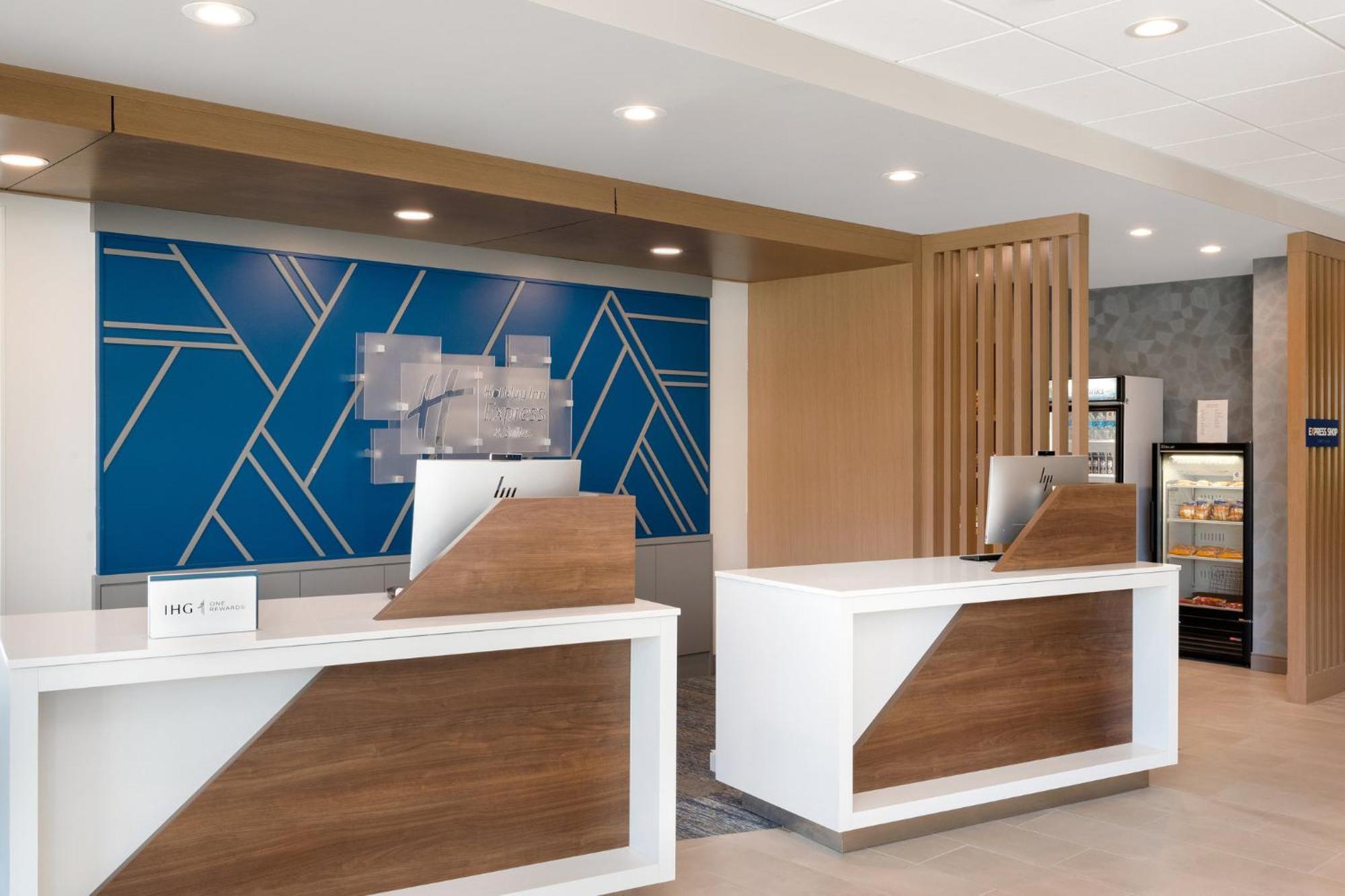 Holiday Inn Express & Suites Alton St Louis Area By Ihg 外观 照片